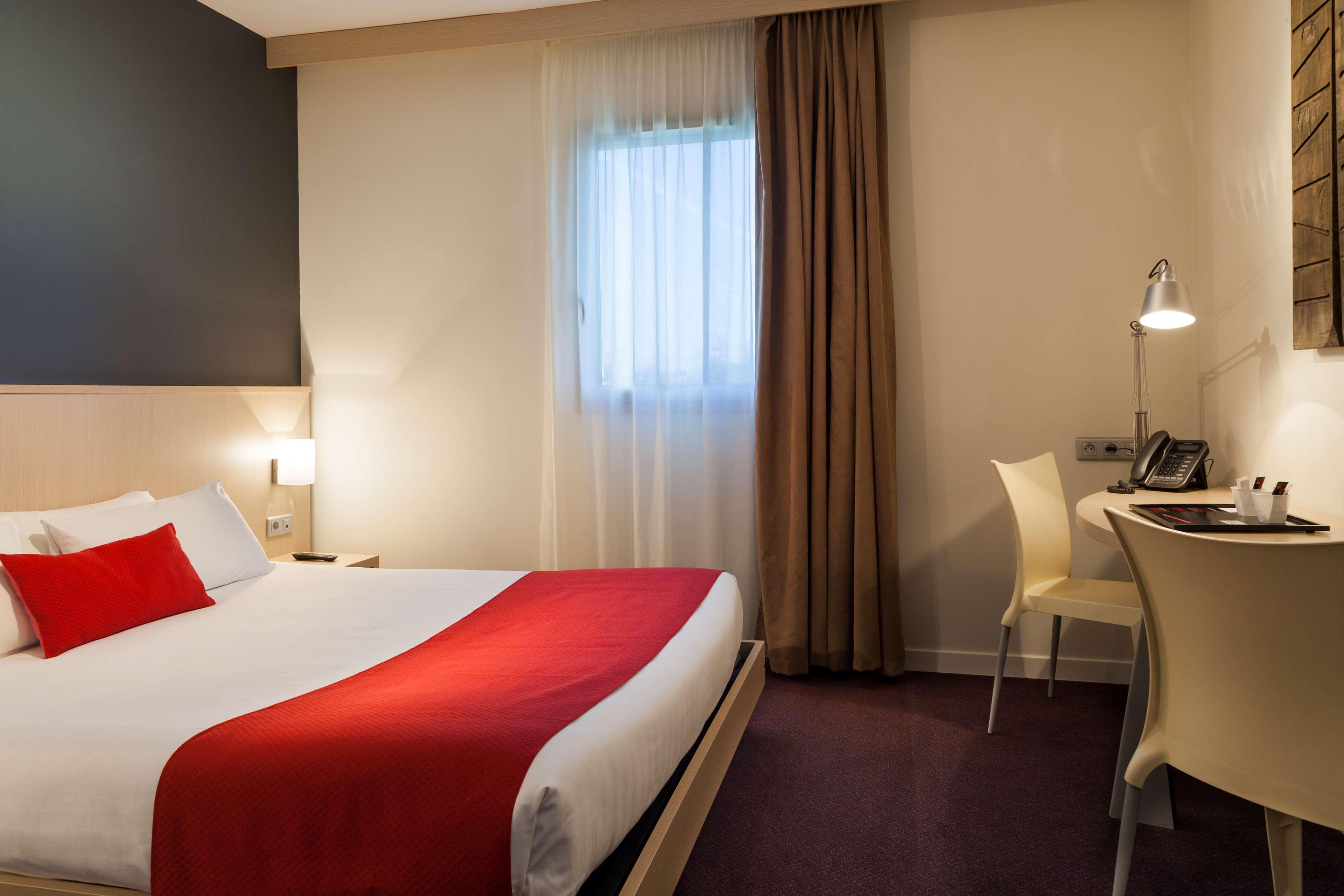 Sure Hotel By Best Western Nantes Beaujoire Exterior foto